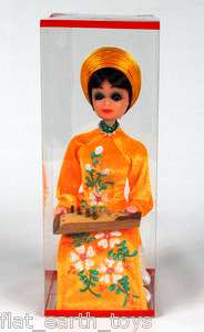   Vietnamese Doll Beautiful Dress Dan Tranh Zither New Vietnam FS06