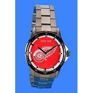    Detroit Red Wings NHL Coach Series Watch: Sports & Outdoors