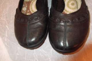  Leather Mary Janes Sturdy Outsoles Sz 11M Velcro Strap GREAT!  