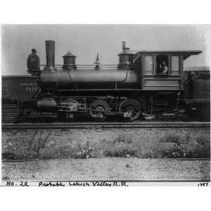 Probably Lehigh Valley Railroad,RR,locomotive,engineer,1897,railroad 