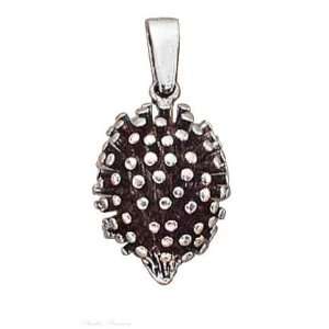   18 Box Chain Necklace With 3D Porcupine Or Hedgehog Pendant: Jewelry