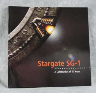 SG 1 STARGATE 10 YEAR CELEBRATION BOOK  
