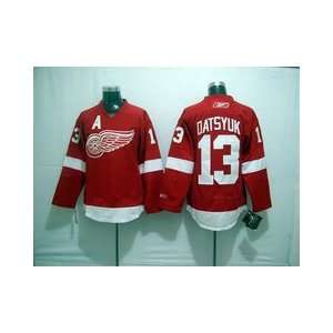   #13 NHL Detroit Red Wings Red Hockey Jersey Sz52: Sports & Outdoors
