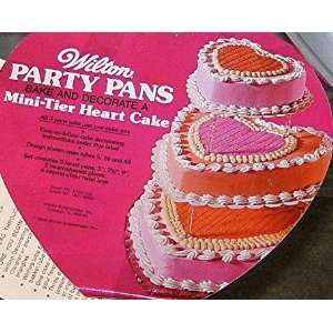 Wilton Mini Tier Heart Cake Pans   Set of 3 (502 3053, 1976)  