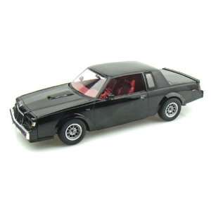  1986 Buick T Type 1/18 L/E Black/Red Toys & Games