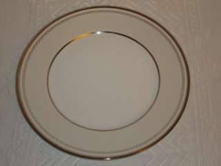 Home Target Silver Laurel Dinner Plate (s)  
