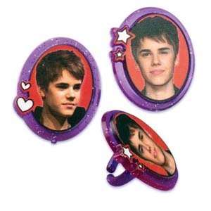  Justin Bieber Cupcake Rings   Set of 12 Toys & Games