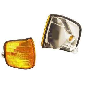 New Mercedes 420SEL/500SEL/560SEL Turn Signal   Amber, LH 84 85 86 87 