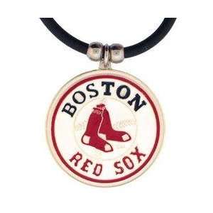 MLB Logo Pendant   Boston Red Sox:  Sports & Outdoors