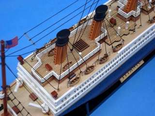 Titanic 20 Cruise Ship Model Authentic Model NEW  