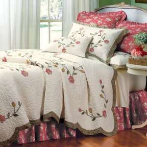  Natural Clara Quilt   Full/queen: Home & Kitchen