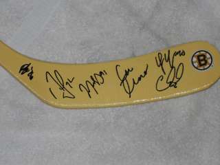 Boston Bruins Team Signed Hockey Stick 21+ autographs  