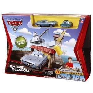  Cars 2 Barrel Blowout Track Set