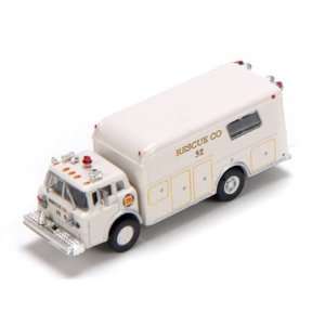  N RTR Ford Fire Rescue Truck, Rescue Company #32: Toys 
