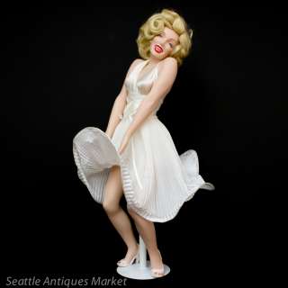 Marilyn Monroe Seven Year Itch Porcelain Doll Franklin Mint  