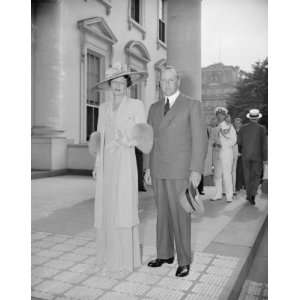   couple at White House. Washington, D.C., June 29. Crown Prince Olav a