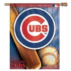  Chicago Cubs MLB Vertical Flag (27x37) by Wincraft: Sports 