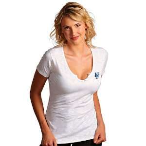  New York Mets Womens Spry Slub T Shirt by Antigua Sports 