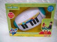 NEW LETS ROCK ELMO SET COMPLETE WITH PIANO MICROPHONE & GUITAR  