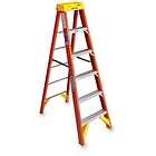 WERNER Fiberglass 8 Step Ladder in Excellent Condition   Sturdy  HALF 