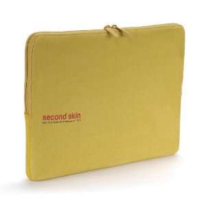  Yellow Tucano Second Skin Microfiber Script MacBook 17 