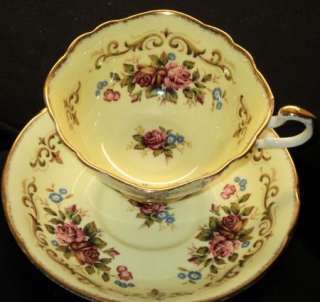 Paragon ANTIQUE TAPESTRY ROSE Tea cup and saucer YELLOW  
