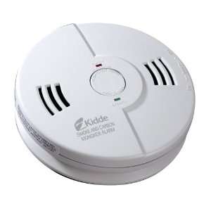   Combination Carbon Monoxide and Smoke Alarm with Talking Alarm, 6 Pack