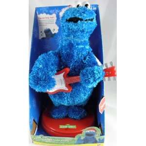    Sesame Street Animated Holliday Cookie Monster Toys & Games