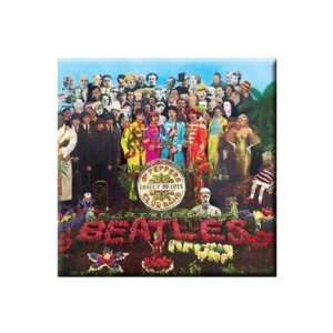  EMI   The Beatles magnet Sgt Pepper: Home & Kitchen