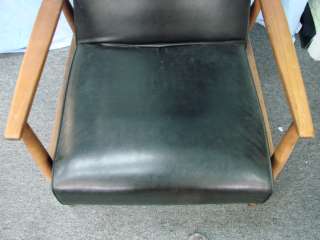   Retro Mid Century Modern Wooden Black Reclining Sitting Chair  