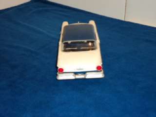 Vintage AMT 1957 Ford 3 in 1 Fairlane 500 1/25 Scale Built Model Car 