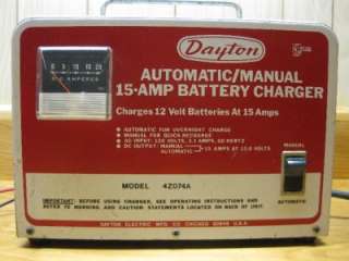 VINTAGE DAYTON AUTOMATIC / MANUAL BATTERY 12 VOLTS CHARGER MODEL 