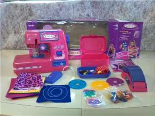 Childrens Pink Singer Fashion Center Kids Sewing Machine & Bead 