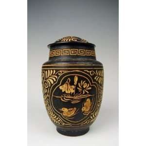: One Sgraffiato Black Glazed Porcelain Lidded Vase, Chinese Antique 