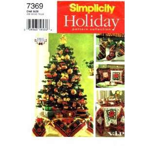   Pattern Christmas Stocking Tree Skirt Tablecloth Pillows Arts, Crafts